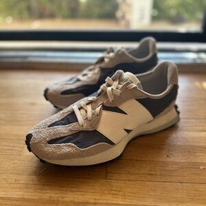 Men’s New Balance 370, size 10 D